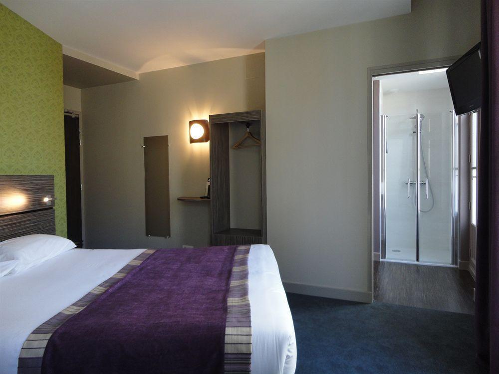 Logis Hotel Le Vert Galant La Flèche Esterno foto